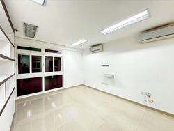 Soho Life (D15), Office #565746801